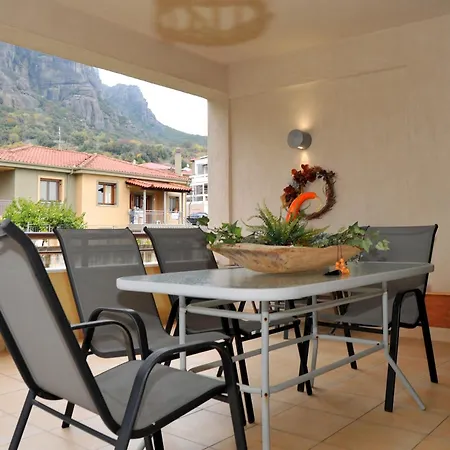 Stergios Garden House *